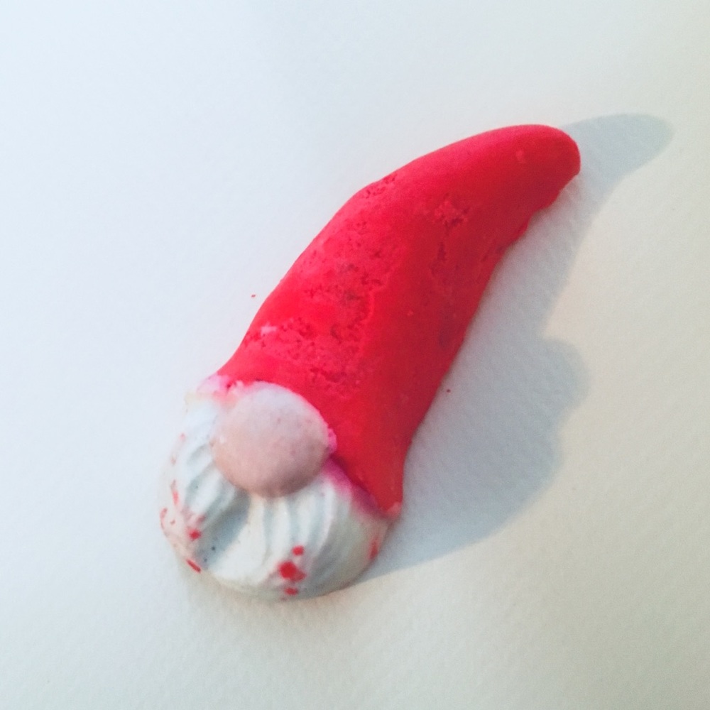 LUSH Cosmetics Naughty Elf Bubble Bar